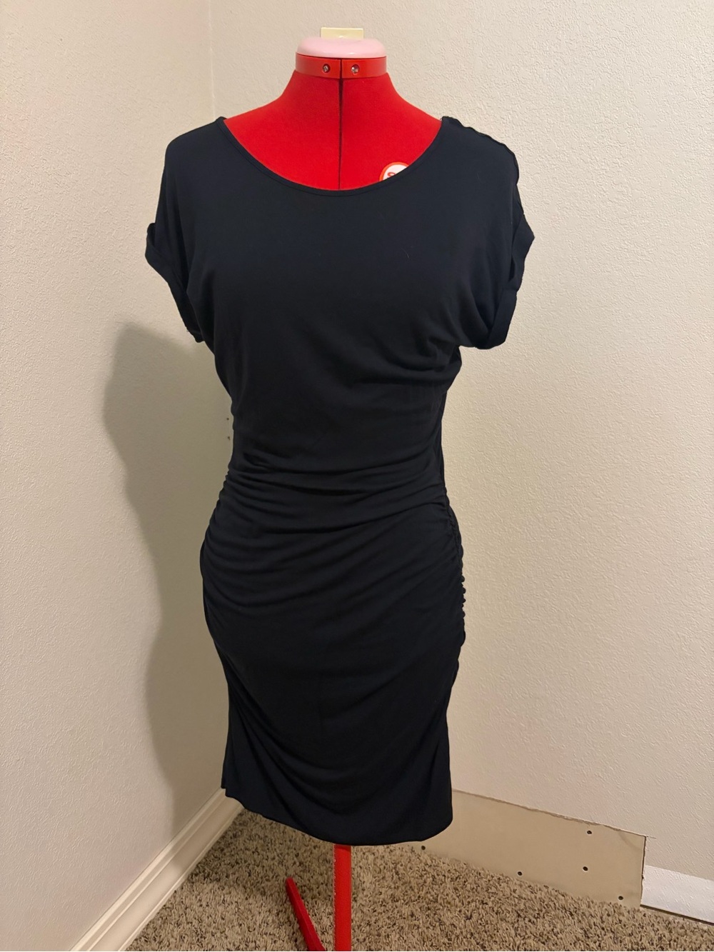 VENUS Black Ruched Sheath Midi Dress
